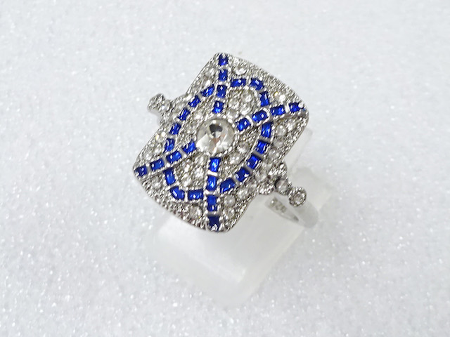 Japanese Kimono / Antique Accessories Metal